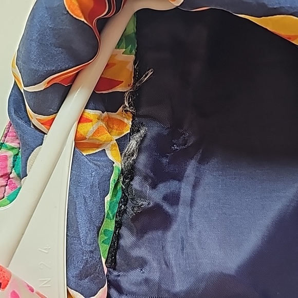 Mureli Vintage Windbreaker Jacket Floral 100% Silk Size Medium - Picture 2 of 5